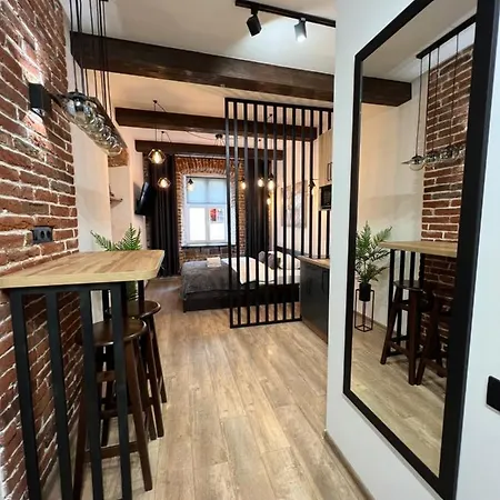 Cozy Loft на староєврейській 24 Lwów