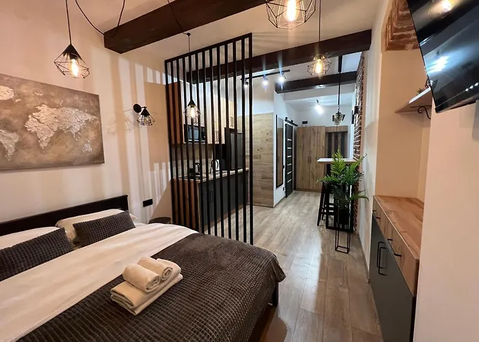 דירה Cozy Loft на староєврейській 24